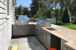 outdoor-kitchen